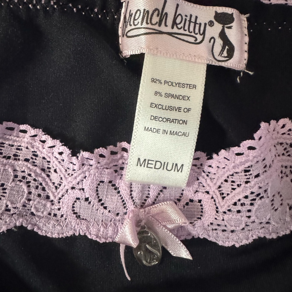 French Kitty Sexy Feline Black and Pink Lace Trim Camisole - RARE find! NWT - M - Picture 4 of 6